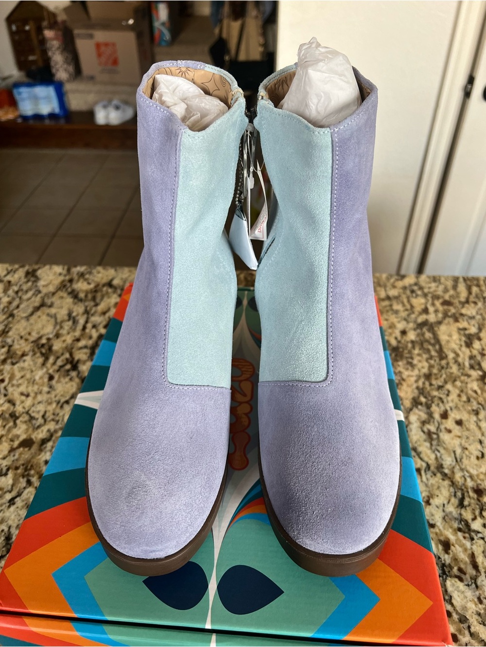 NIB Lazo The Siren Block Heel Suede Ankle Boots - Galaxy 9.5